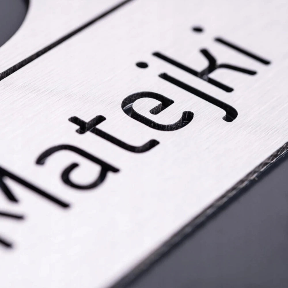 METAL STAINLESS STEEL HOUSE NUMBER STREET ADDRESS SIGN BUSINESS PERSONALISED FAMILY NAME