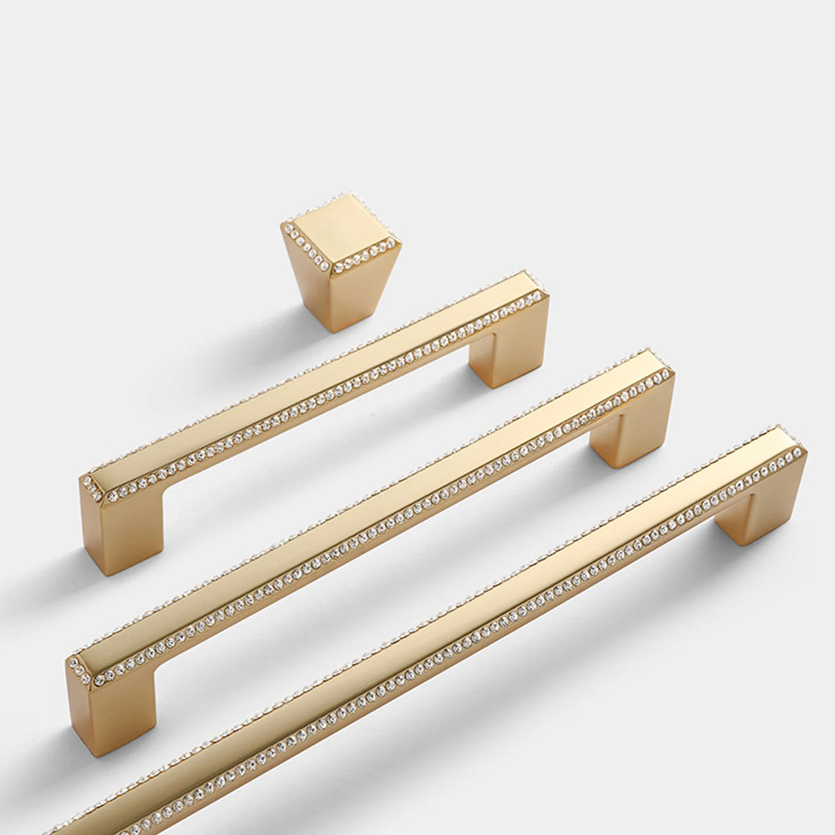 DIAMOND CRYSTAL KNOB HANDLES KITCHEN WARDROBE CUPBOARD ZINC ALLOY SILVER GOLD BLACK