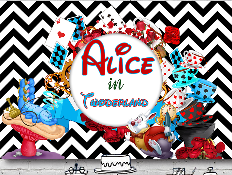  Alice in Wonderland Birthday Party Supplies