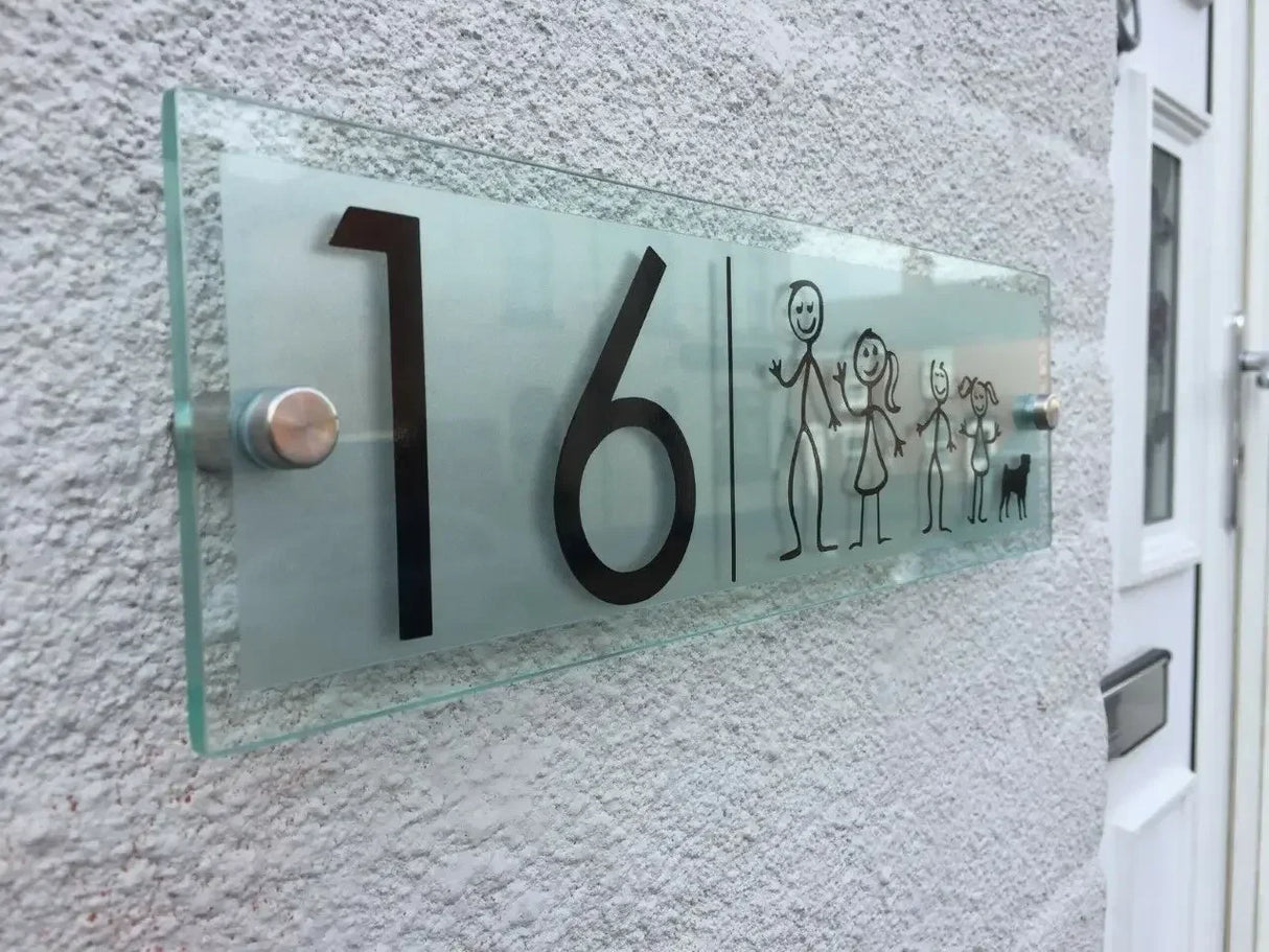 MODERN HOUSE SIGN FAMILY MEMBERS PLAQUE DOOR NUMBER STICK MAN GLASS ACRYLIC