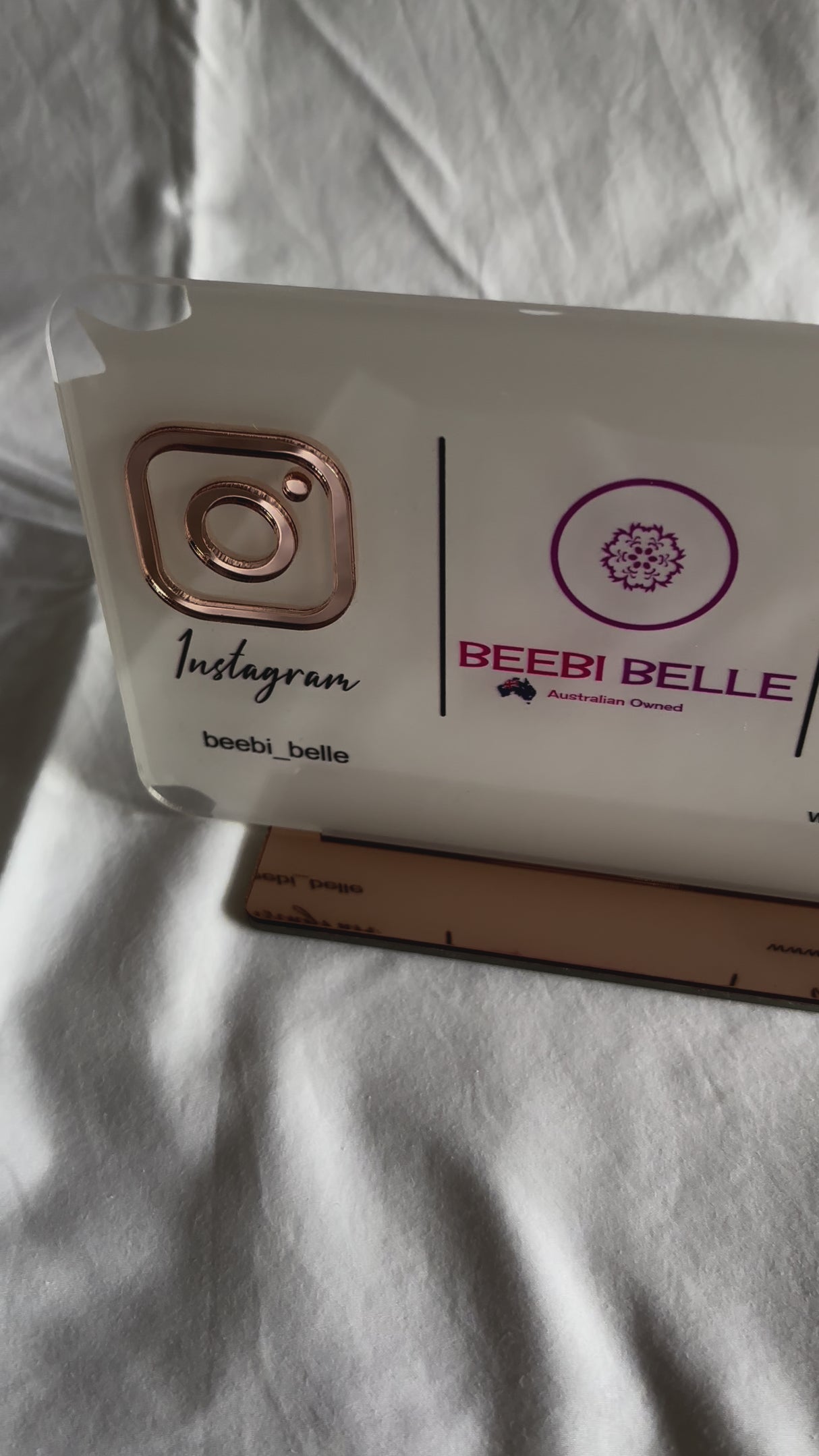 SOCIAL MEDIA BUSINESS SIGN PLAQUE PINK WHITE RECTANGLE LOGO